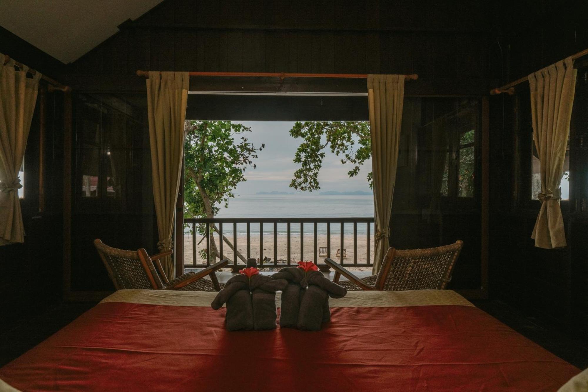 Joy Bungalow Resort And Restaurant Koh Jum Esterno foto