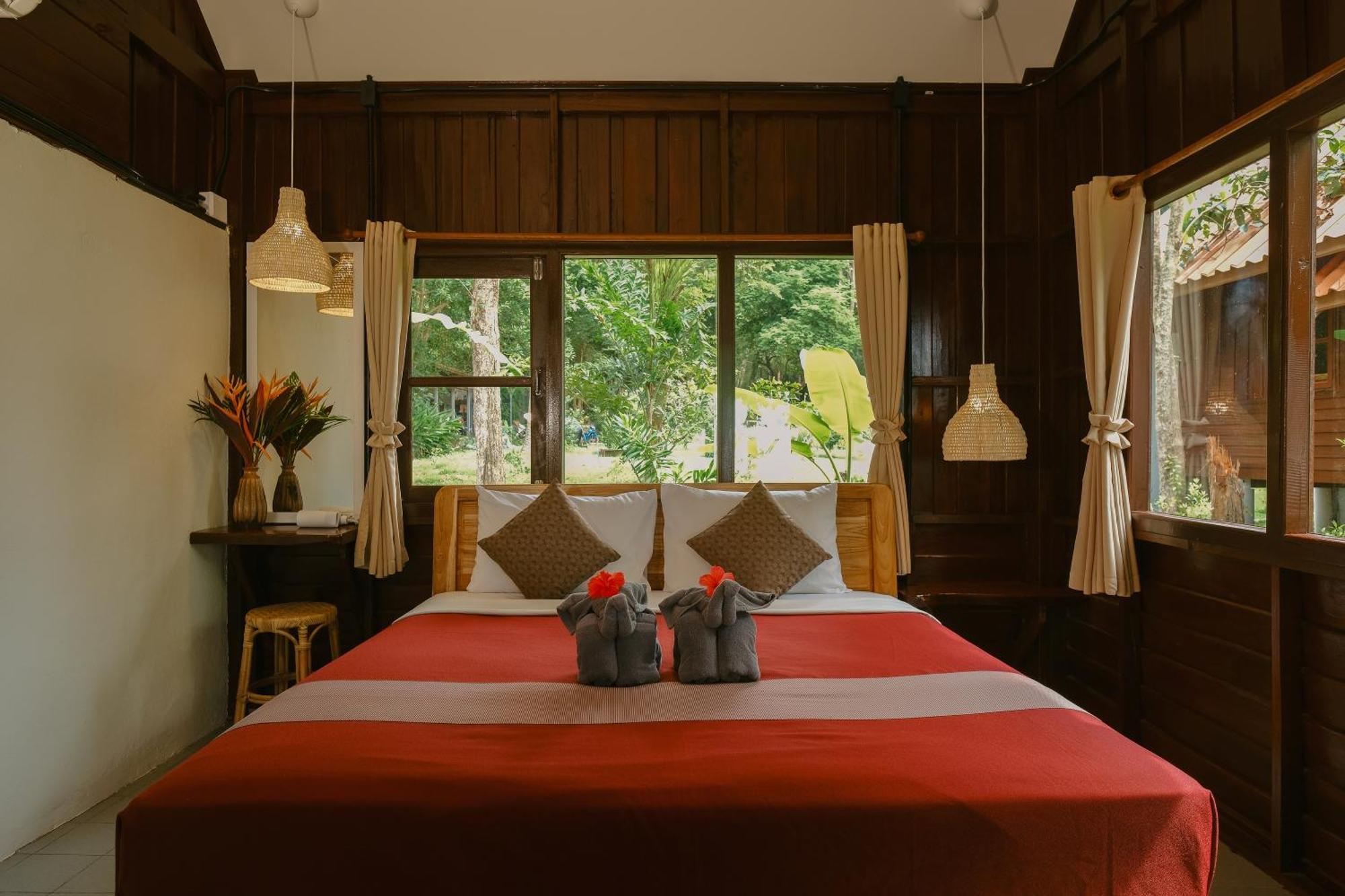 Joy Bungalow Resort And Restaurant Koh Jum Esterno foto