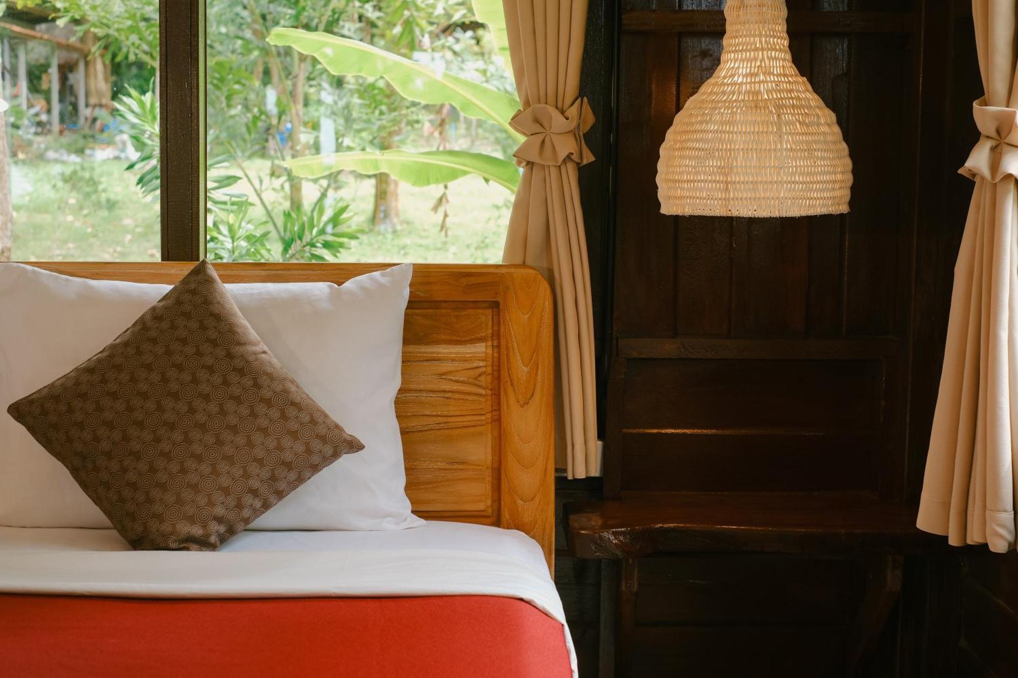 Joy Bungalow Resort And Restaurant Koh Jum Esterno foto